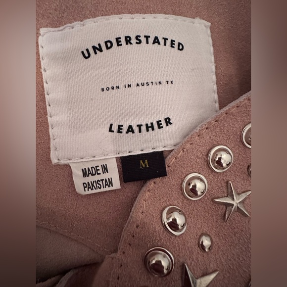 Women’s Understated Leather Revolve Star Suede Fringe Chap Skirt Tan, M - Picture 9 of 11